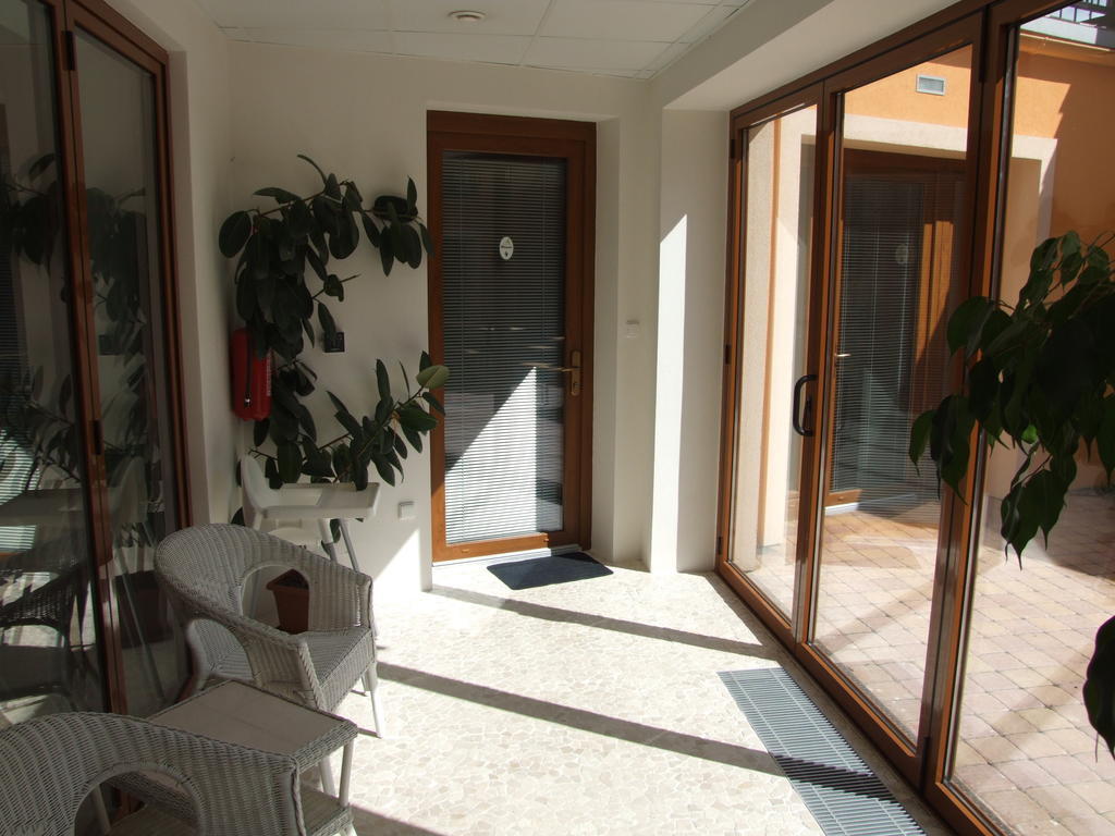 Pension Mikulov Ngoại thất bức ảnh